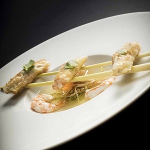 Gambas au basilic et son bouillon thaï